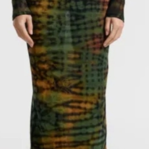 Cotten Citizen Rio Tie Dye Sleeveless Maxi Dress - Picture 7 of 7